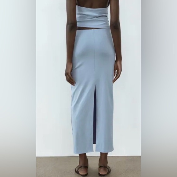 Zara Long Pencil Skirt with Slit in light sage green - Size Small - Picture 2 of 8